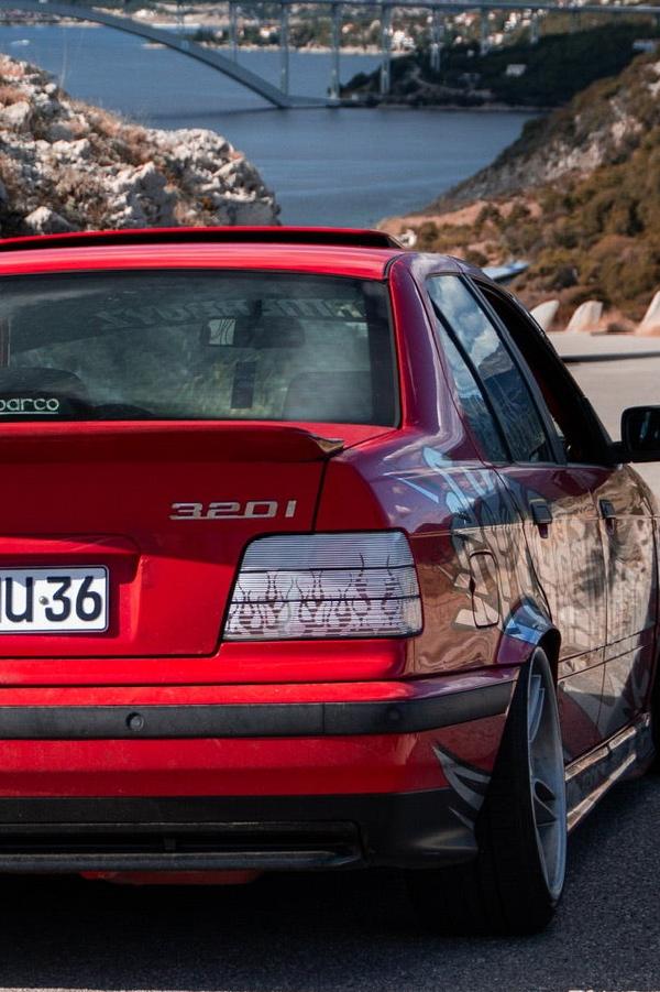 TAIL LIGHT FLAME STRIPES / E36